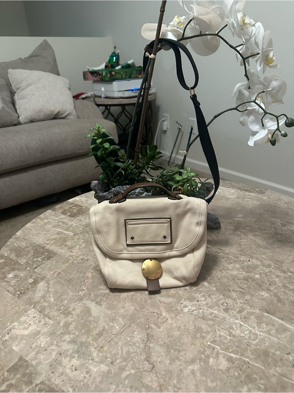 Marc Jacobs Cream and Brown Crossbody Bag with Gold Hardware - Picture 9 of 14